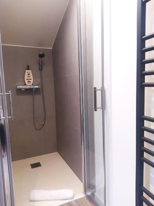 Suite Mansardee Independante, 25Min Lyon-Villefranche Chazay-d'Azergues Exteriör bild
